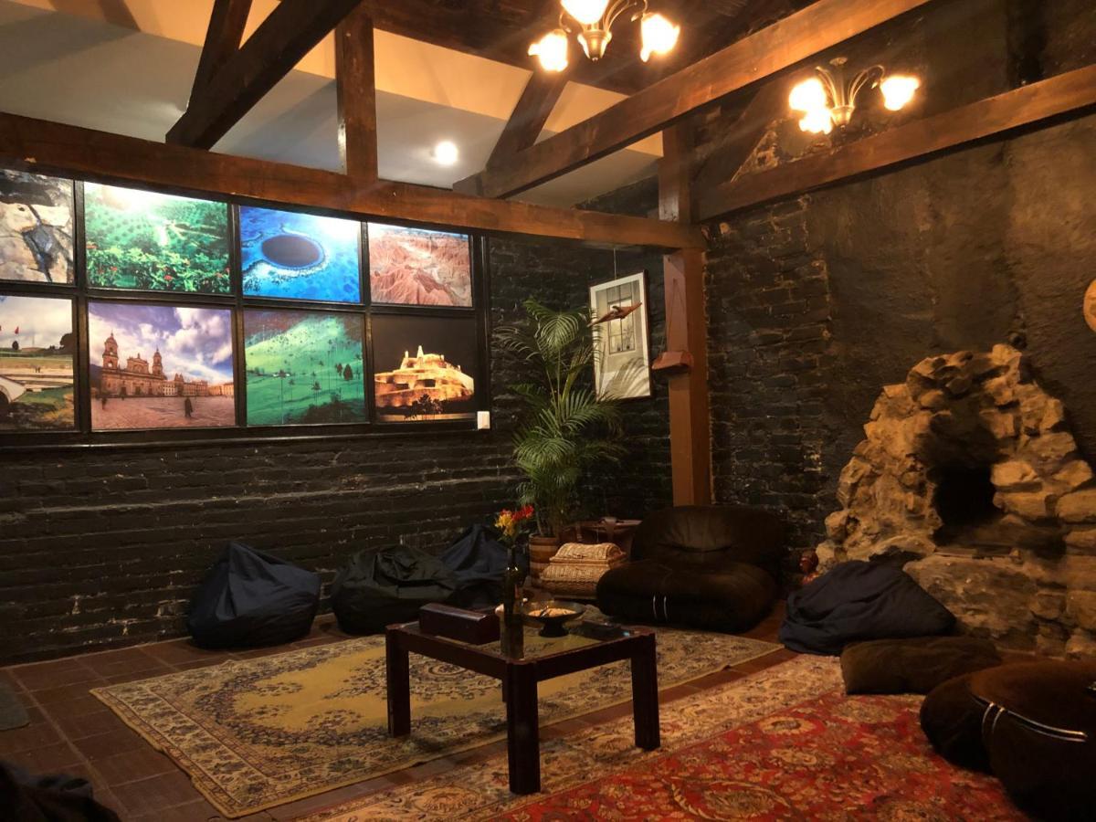 El Yarumo Hostel Bogotá Eksteriør bilde